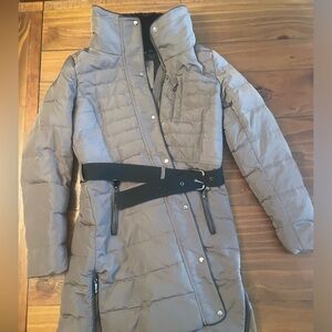 Zara Puffer Jacket - size Small